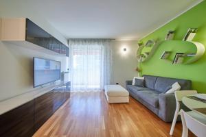 Navigli - Appartamento moderno, AC e Wi-Fi