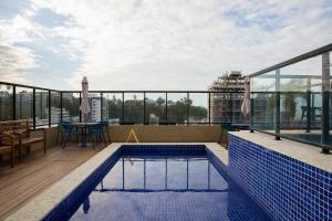 Apê com Vista Mar na Praia do Sul!