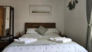 Induli Holywood - Private Luxury Double Room near Belfast