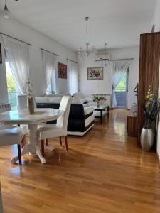 Sunny Nest Banovo Brdo