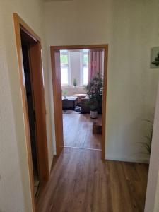 Sonnen Resort mit Balkon, 2 Schlafzimmer und mehr