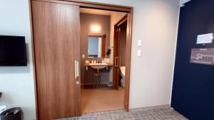 Ｓｗｉｍｍｙ Ｉｎｎ Ｏｎａｇａｗａ - Vacation STAY 31602v