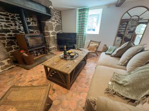 Le Rumorvan - Magnifique maison en pierre renovee