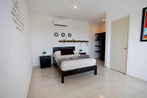 Puerto Morelos Hotel Las Palmas - Near the beach