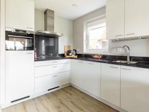 Holiday Home in Scherpenisse near Oosterschelde