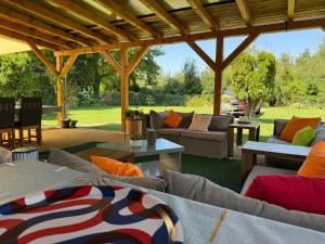 Szárszó Apartment with 3 rooms and PRIVATE BEACH, PRIVATE PARKING