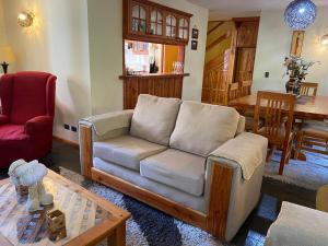 Se Arrienda Casa en Condominio Suizo, Pucon