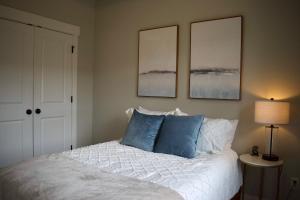 Centerra Retreat Condo Perfect Location