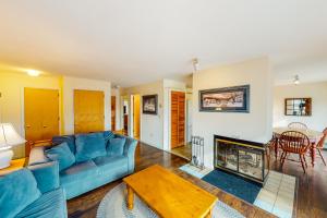 Mountainside Resort H203