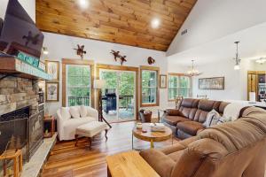 Orchard Wine & Retreat