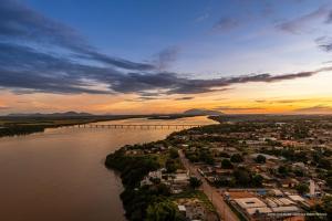 Apartamento Centro Cívico