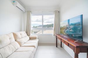 Apto Lübeck 2Q perto da praia by Achei Floripa