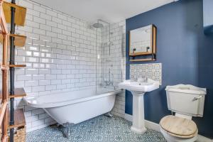 Pebble Beach Cottage