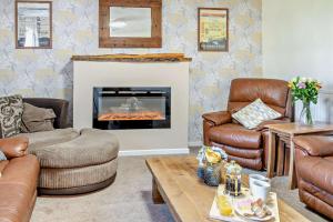 Chestnut Cottage - Stackpole