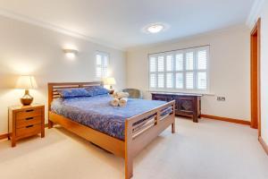 York Mansions Apartment