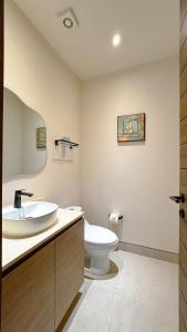 Brand New Spacious and beautiful Vista Vela Sunset Getaway