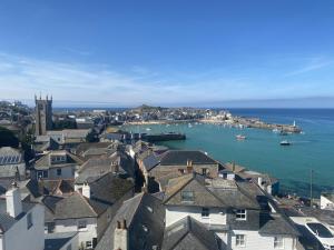 Over the Harbour 4 Fernlea Court - Ubytování bez kategorie ve městě St Ives