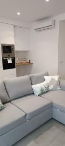 Skynest 59 Faro Airport Guest House