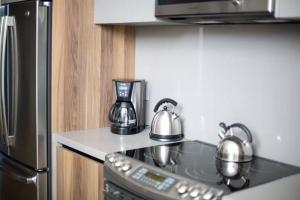 Impressive Condo With Jacuzzi near Medano Beach