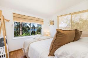 Lake House - Pet Friendly - Waterfront