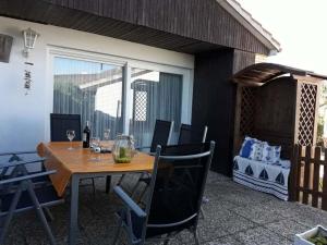 Holiday Apartment Schneider