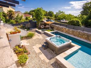 Holiday home in Gabonjin with swimming pool