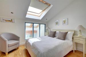 3 Bed in Wadebridge oc-p00415