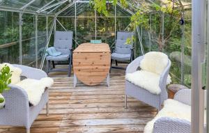 Lovely Home In Ebeltoft With Wifi