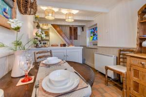 The Little House The Wharf