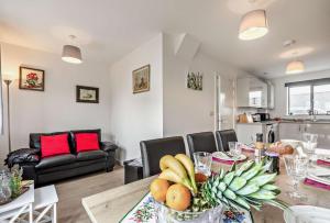 Summer Breeze - Ilfracombe