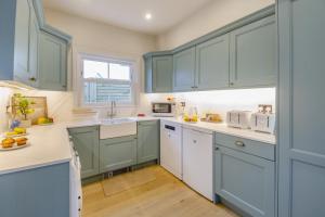 Camellia House - Abersoch