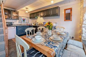Cove Cottage - Sennen