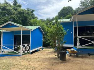 Perhentian Dnamie Glamping & Chalet