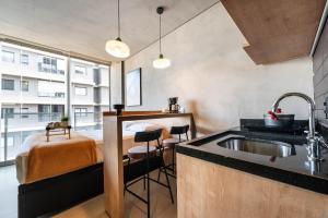 BA67 Studio Próximo ao Shopping Frei Caneca e Sírio Libanes