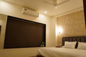 Hotel Ratan Palace