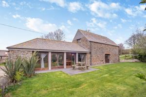 Ocean Blue - Port Isaac