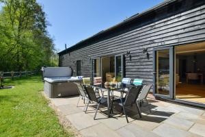 Watermans Vineyard Barn