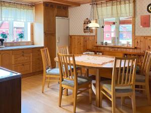 8 person holiday home in Virestad