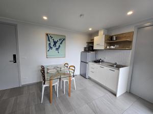 Coastal Comfort 2 Bed T2-617