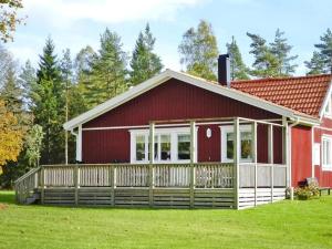 4 person holiday home in Brålanda-By Traum