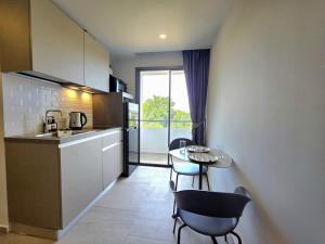 Island Drift Studio T3-332