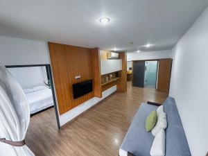 Beachside Bliss 2- Bed HM612