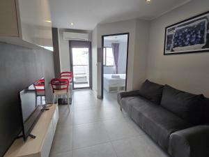 1 BR Condo in good location NV402