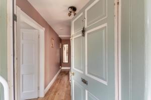 The Southend Cottage