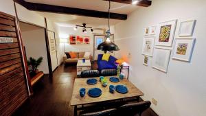Spacious Traditional Japanese House near Umeda , Entire Home for 8 , Family Friendly