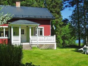 5 person holiday home in ARVIKA-By Traum