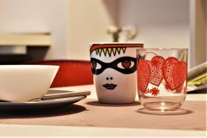 HomeLovers Two room Porta Venezia MM1