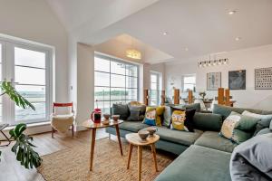 Two Rivers - Appledore