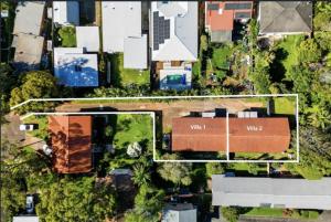 Nobbys Escape - Stunning Coastal Home