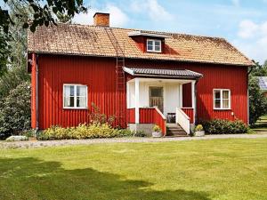 6 person holiday home in GAMLEBY-By Traum